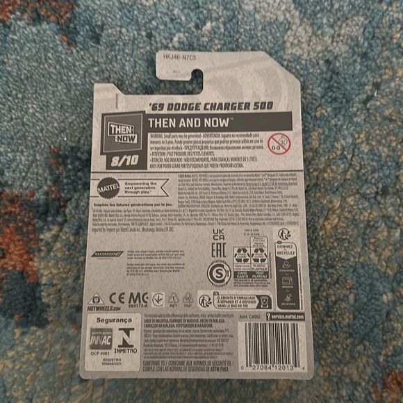 Hotwheels Dodge charger - Picture 2 of 2